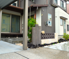 雪国くらしの南国バリ風エクステリア｜新潟市O様邸